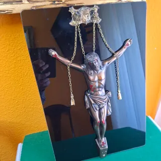 Cristo Crucificado Metal Dorado 35 x 45 cristal