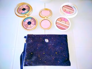 PACK KIKO MILANO ILUMINADOR, 2 PALETAS Y NECESER