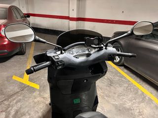 Yamaha Xmax 125 Negra