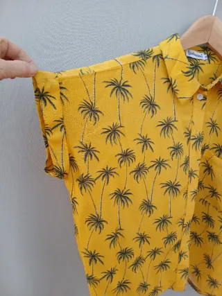 Blusa Behulah amarilla palmeras talla S