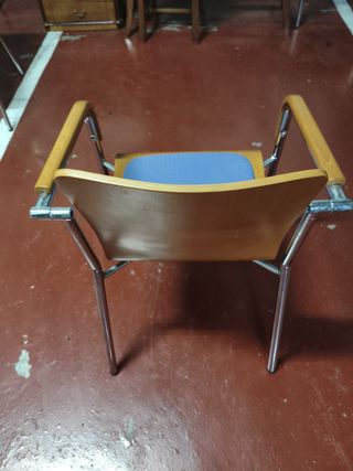 6 Sillas de oficina acero inox y madera tapizada