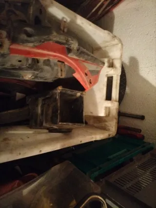 Restos Kawasaki GPZ 400