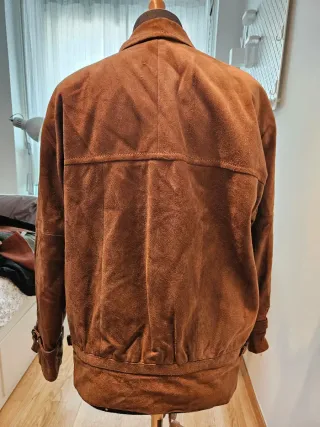 Chaqueta de ante marrón