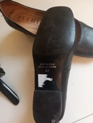 Zapatos de tacón negros PUCHE