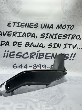 Plástico lateral KTM Duke 390 derecho