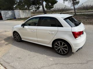 Audi A1 2016