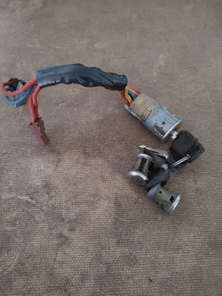 Conjunto Canhão Ignição e Portas Renault Express