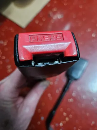 Pretensores Cinturones 5 GT Turbo