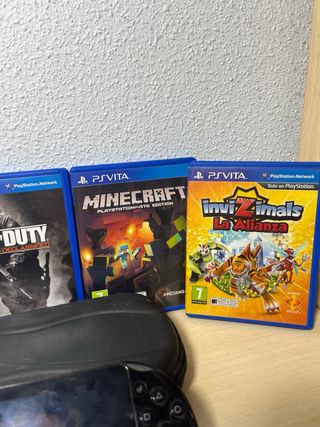 Consola PS Vita + 7 juegos+2 tarjetas de memoria