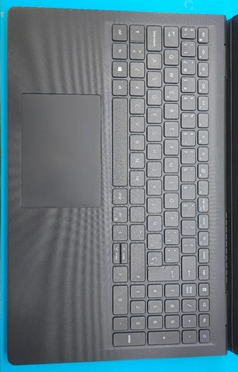 Dell Vostro 15.6 10th Gen Laptop afbeelding 2