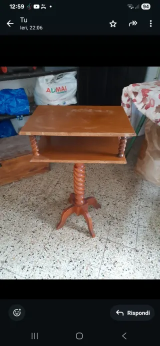 Tavolino vintage in legno