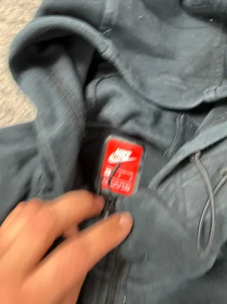 ¡¡OFERTA!! Talla M Chaqueta Nike Tech Negra