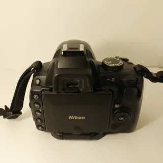 Fotocamera Reflex Nikon D5000 con obiettivo 18-55