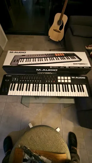 Teclado MIDI M-Audio Oxygen 61