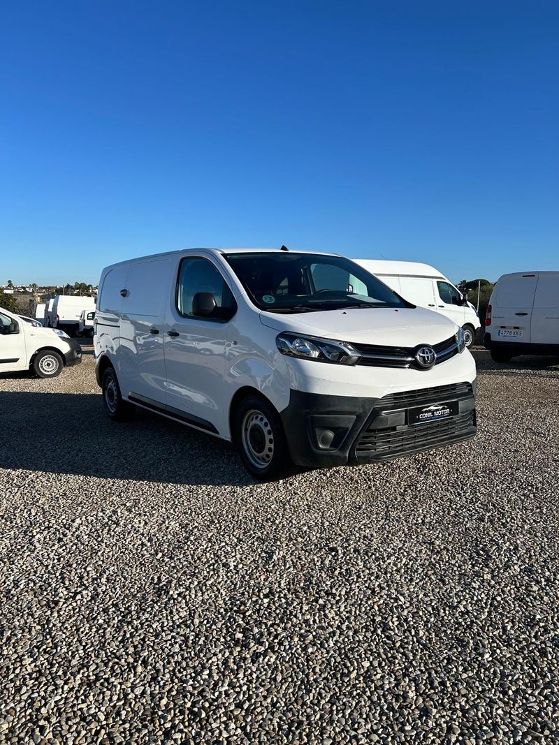 Toyota Proace FU. MEDIO (L1) 2.0D 90kW COMFORT CARGA + - foto 1