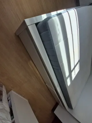 Cama IKEA con cajones