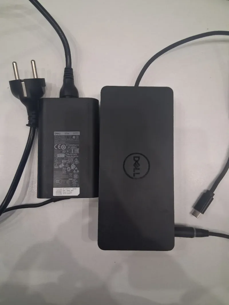 Dell D6000 Universal Dock