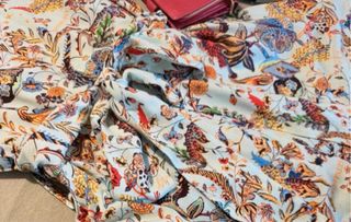 Mono Guts & Love estampado