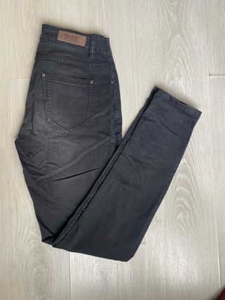 Pantalón vaquero negro Inside Talla L/40