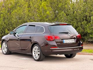 Opel Astra 2013