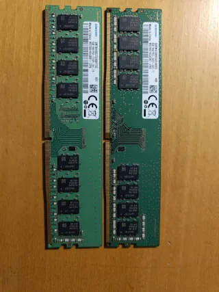 2 Módulos de memoria RAM Samsung 8GB DDR4