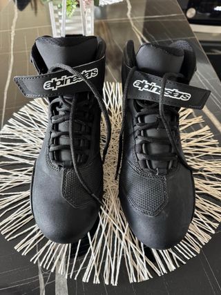 Botas de moto Alpinestars negras