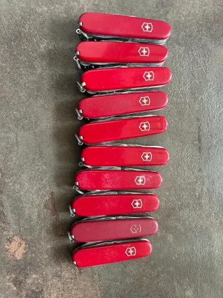 Coltellino Victorinox Rosso