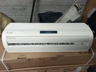 Condizionatore Airwell Bianco