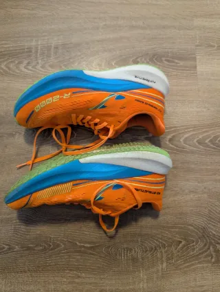 Zapatillas Joma R2000 Naranja Talla 41