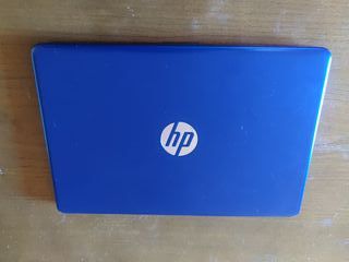 Portátil HP Azul + Impresora HP Blanca