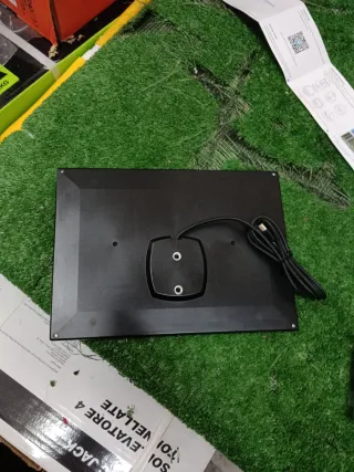 Telecamera solare con pannello