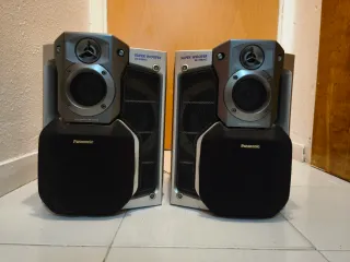 Bocinas Panasonic Super Woofer Tri-Wiring