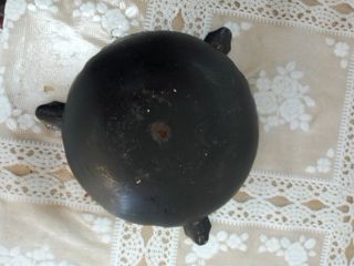 Cenicero antiguo hierro subasta