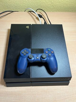 PS4 500GB + Mando + Cables Originales+Black ops 4