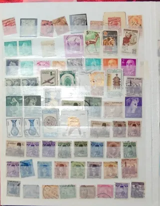 1000 sellos de varios países