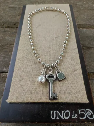 Collar Uno de 50
