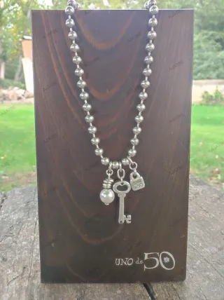 Collar Uno de 50