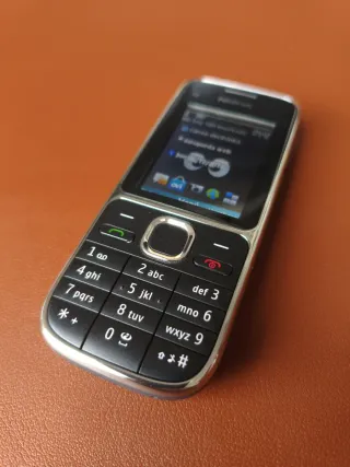 Telefono mobile Nokia C2. Vintage. Perfetto.