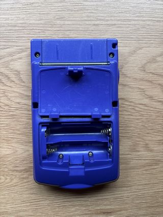 Nintendo GameBoy Viola con giochi