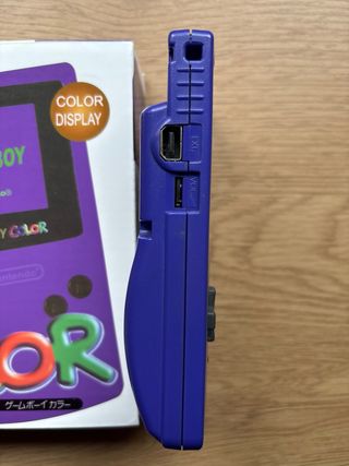 Nintendo GameBoy Viola con giochi