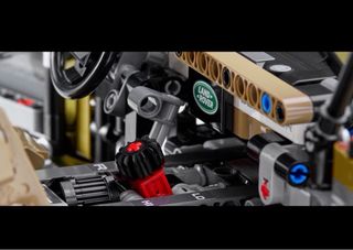 LEGO Technic Land Rover Defender 42110