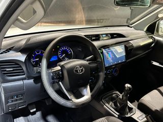 Toyota Hilux 2.4 D-4D Cabina Doble GX Plus