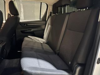 Toyota Hilux 2.4 D-4D Cabina Doble GX Plus