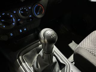 Toyota Hilux 2.4 D-4D Cabina Doble GX Plus