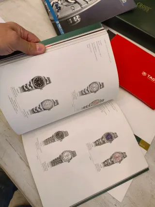 Riviste Rolex: Monaco, Oyster Perpetual, Tag Heuer