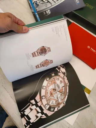 Riviste Rolex: Monaco, Oyster Perpetual, Tag Heuer