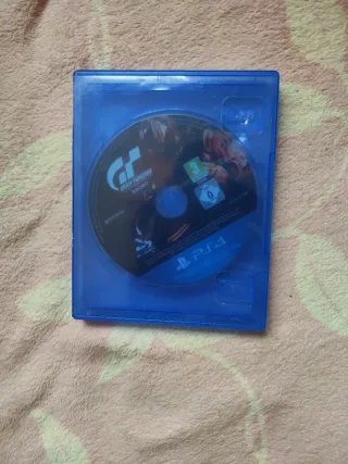 Mando PS4 y 3 Juegos: GTA V, FIFA 22 y GranTurismo