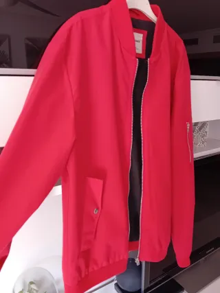 Cazadora Bomber Jack & Jones Roja Talla XL