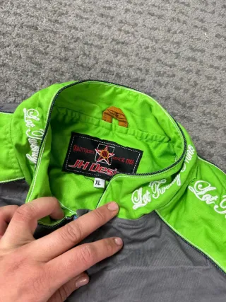 ¡¡OFERTA!! Talla XL Chaqueta Nascar Looney Tunes