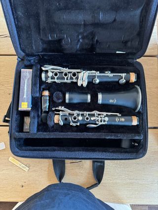 Clarinete Yamaha YCL-250